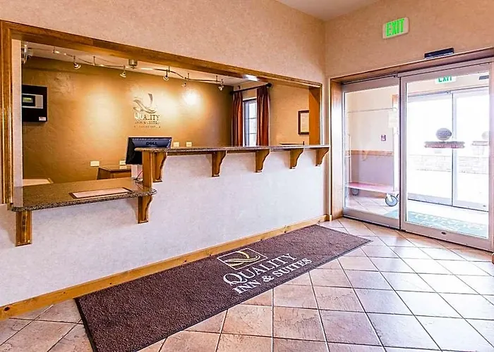 Hotel Quality & Laramie