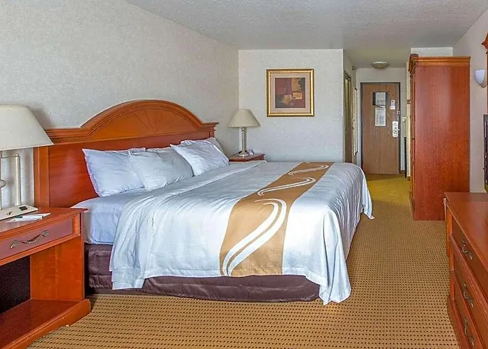 Quality & Hotel 4*