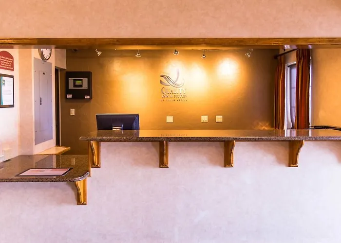 Hotel Quality & Laramie